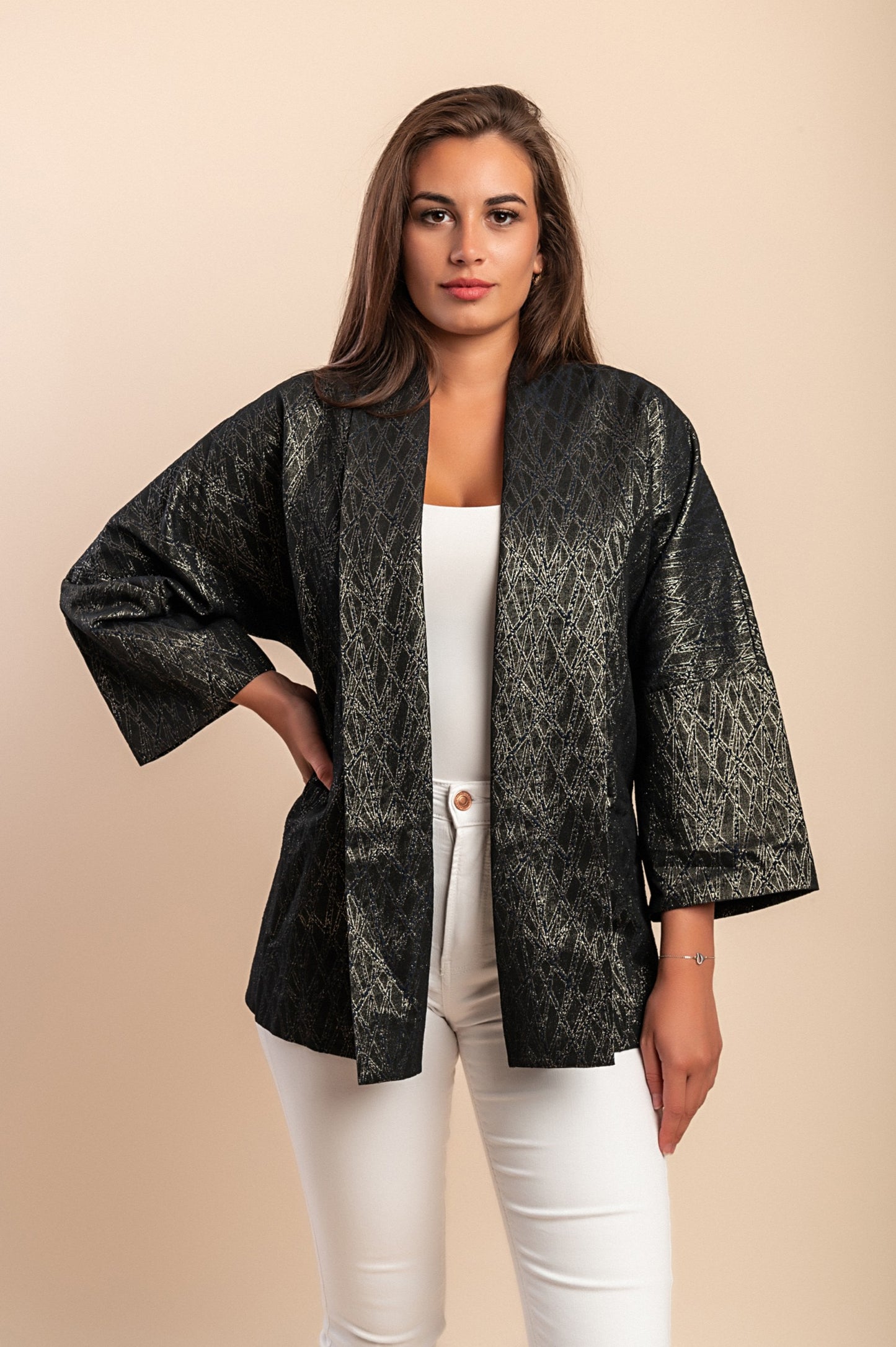Elegante blazer con maniche larghe, nero