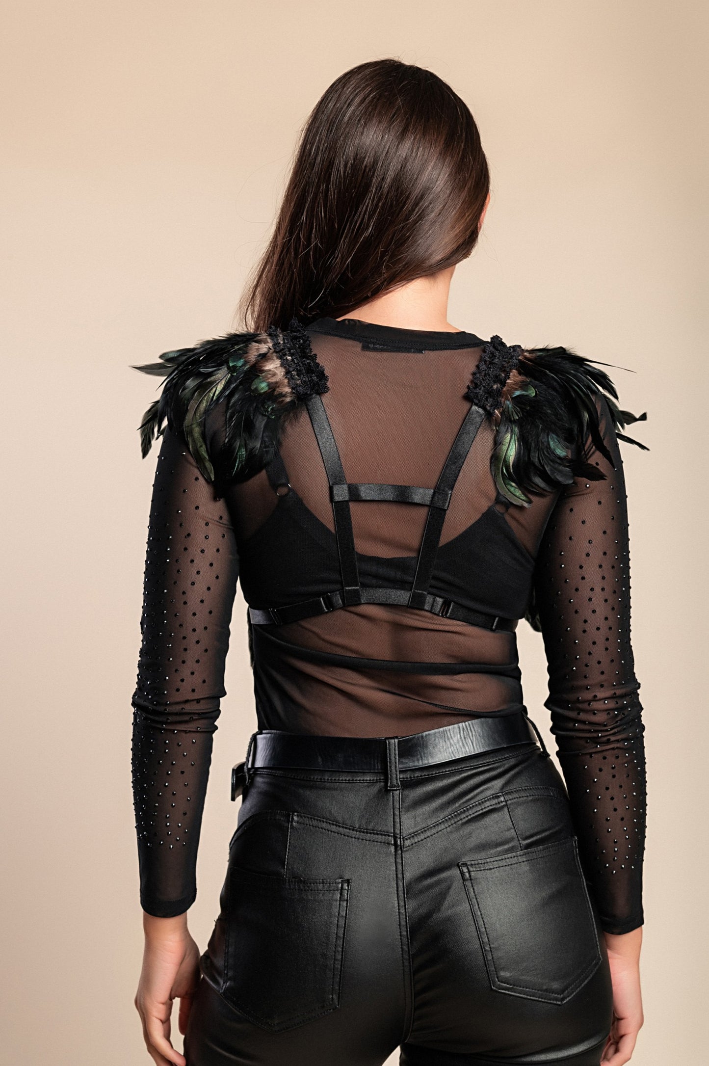 Cintura a bretella - Reggiseno con spalline elastiche con piume, ART2295, nero