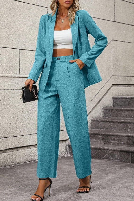 Completo giacca e pantaloni eleganti, blu