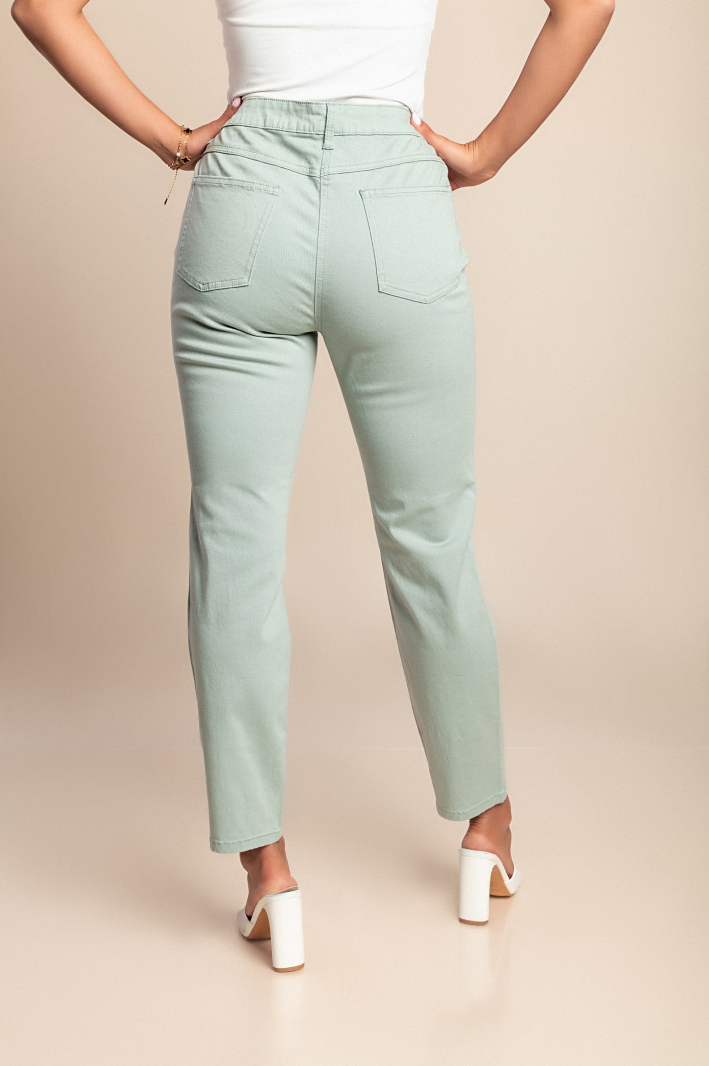 Jeans taglie forti, verde oliva chiaro