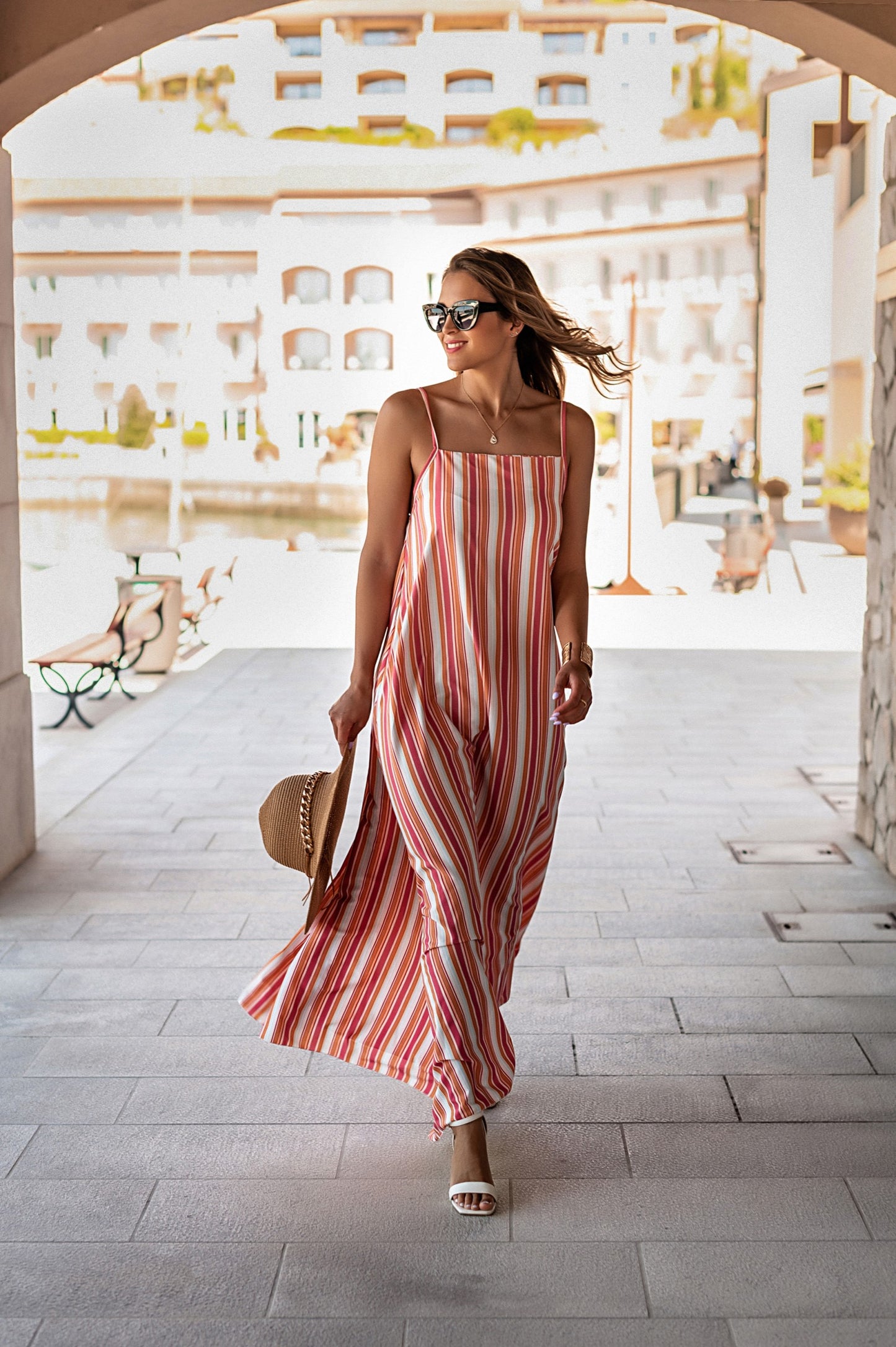 Elegante maxi abito con stampa a righe, multicolor