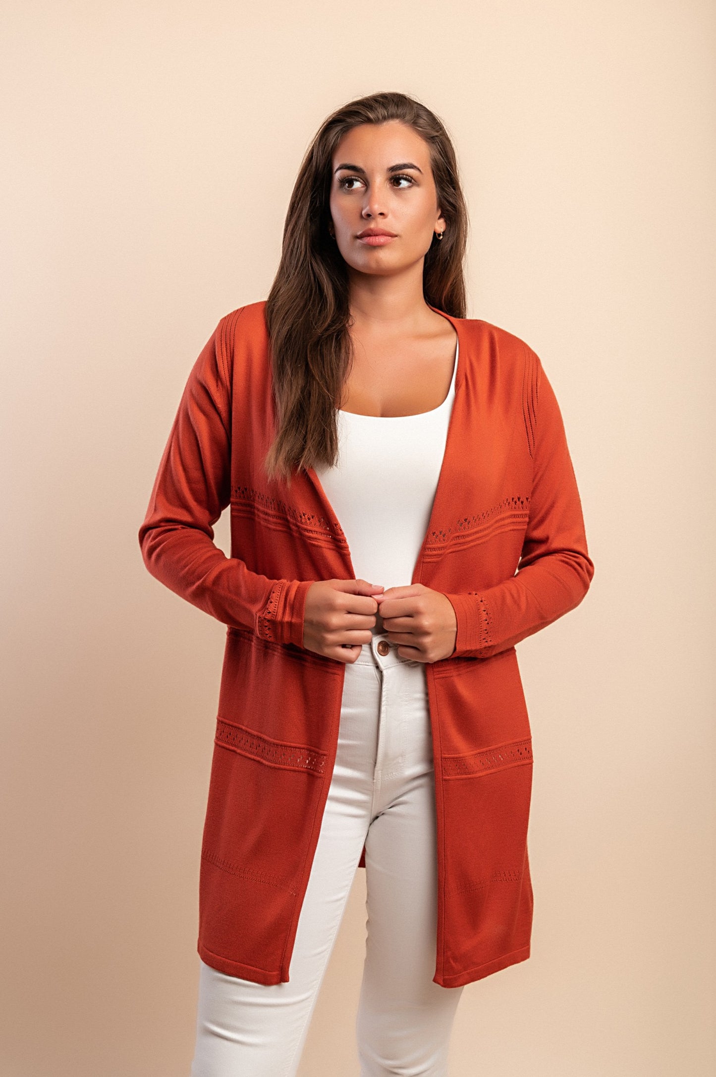 Cardigan a manica lunga, Mattone
