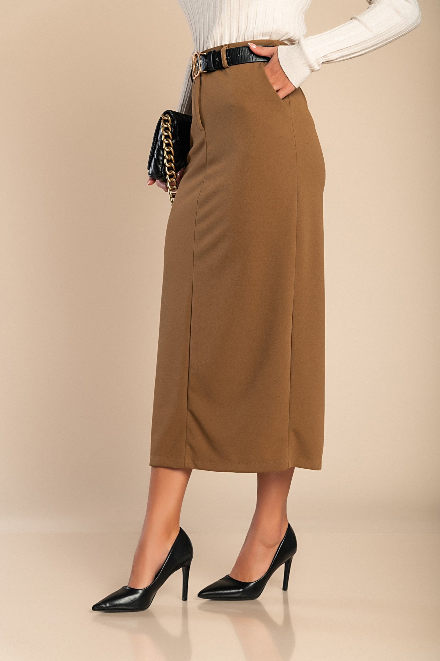 Gonna midi elegante, nera