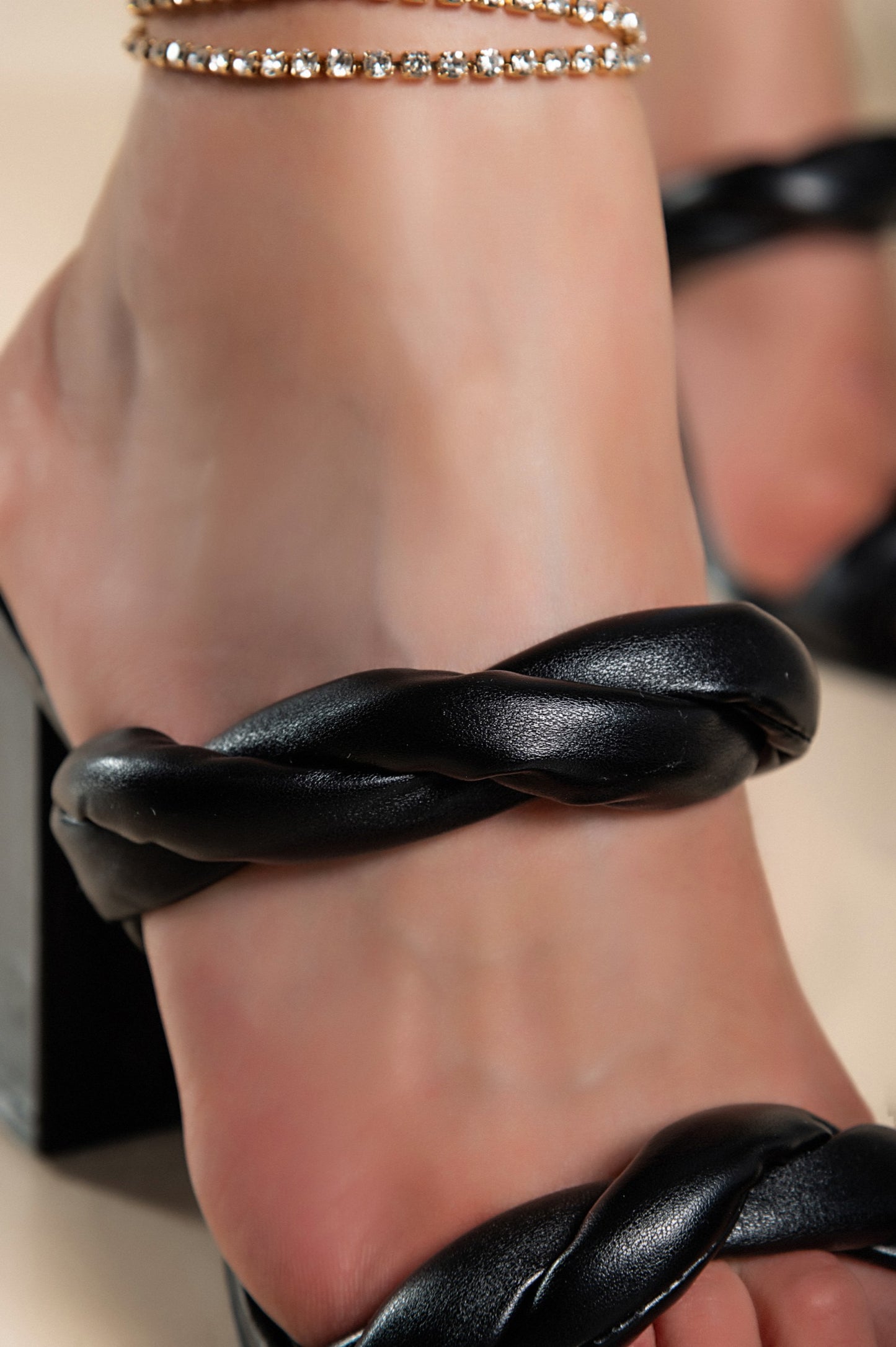 Sandali con tacco alto, nero