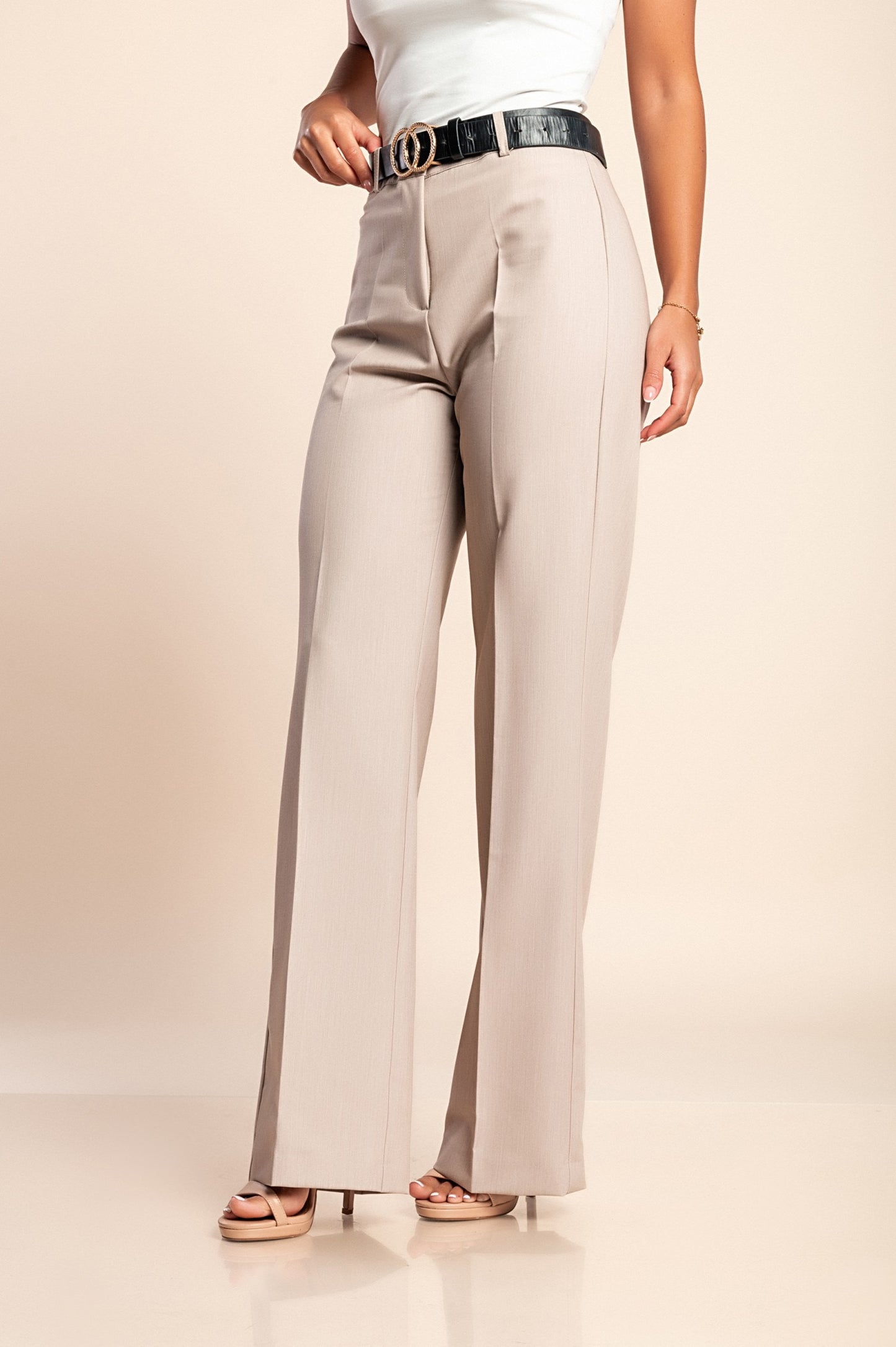 Pantaloni lunghi eleganti, colore nero