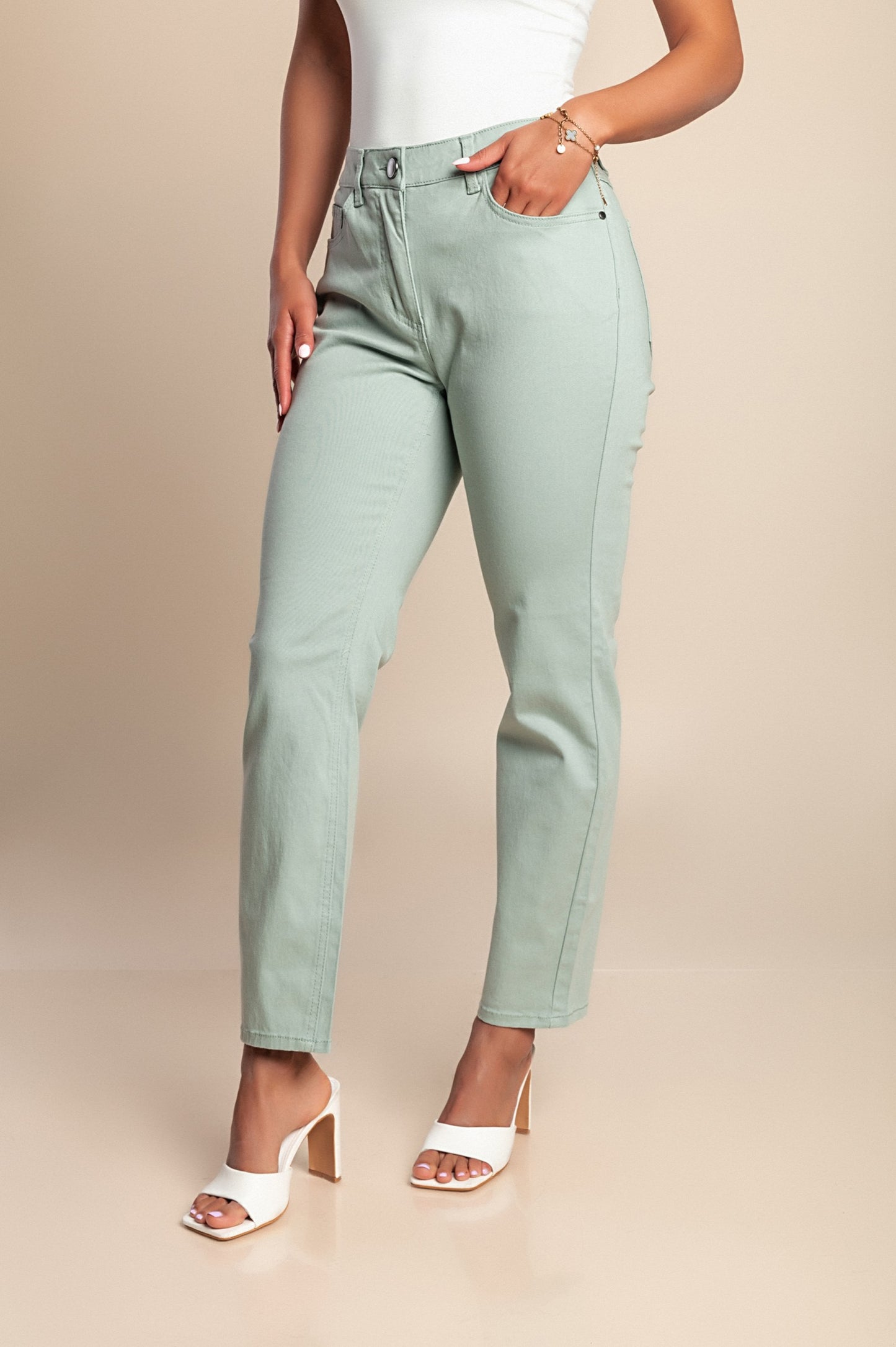 Jeans taglie forti, verde oliva chiaro