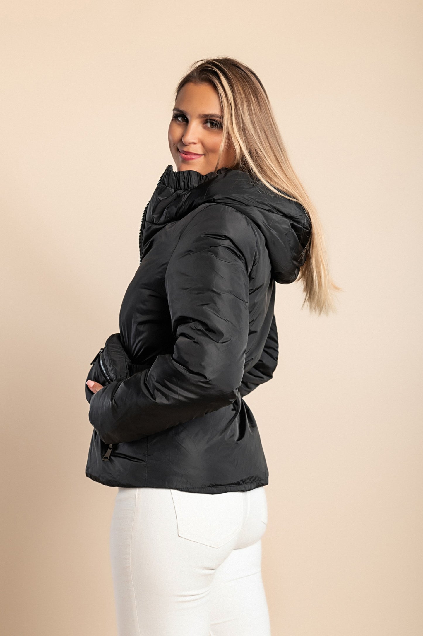Giacca con cappuccio, 2231, nera