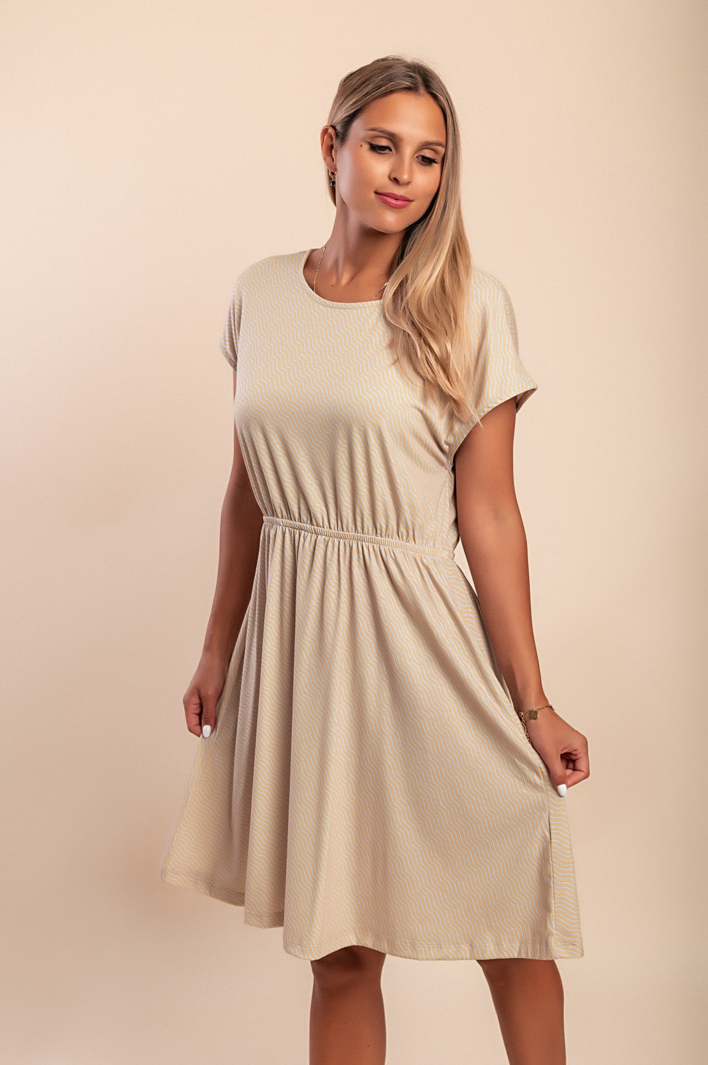 Abito a maniche corte, giallo