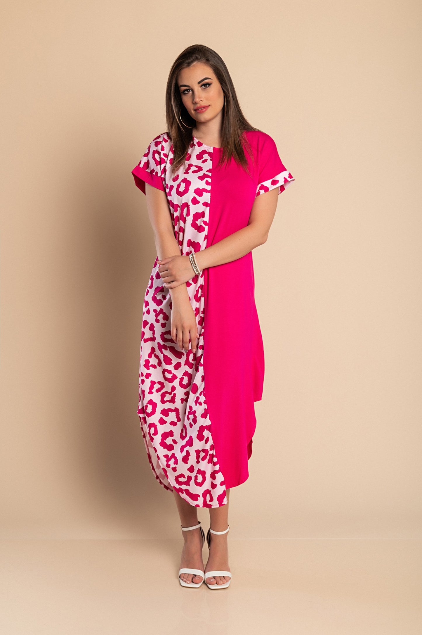 Elegante maxi abito con stampa leopardata, grigio