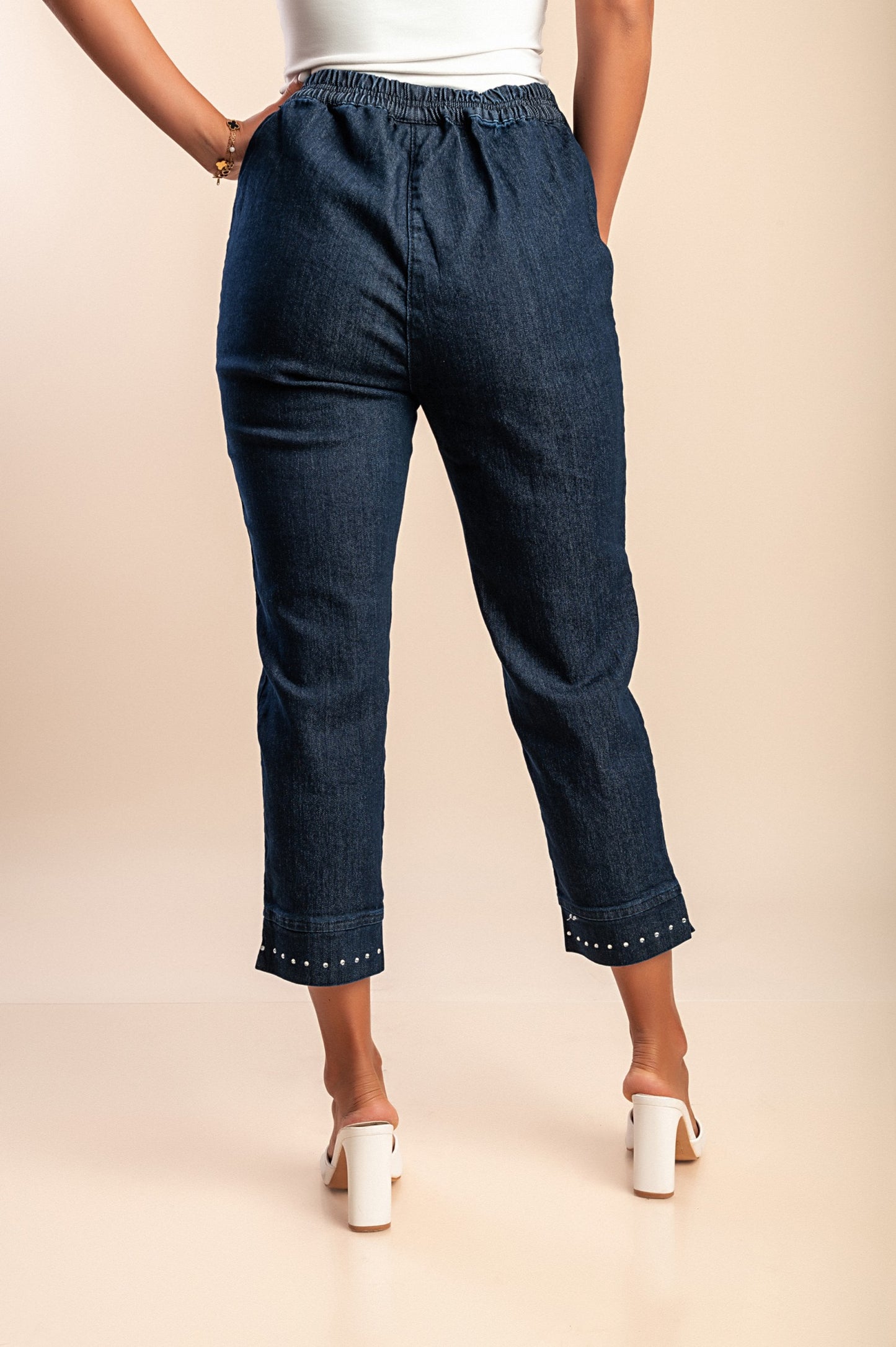 Jeans con rivetti decorativi, blu scuro