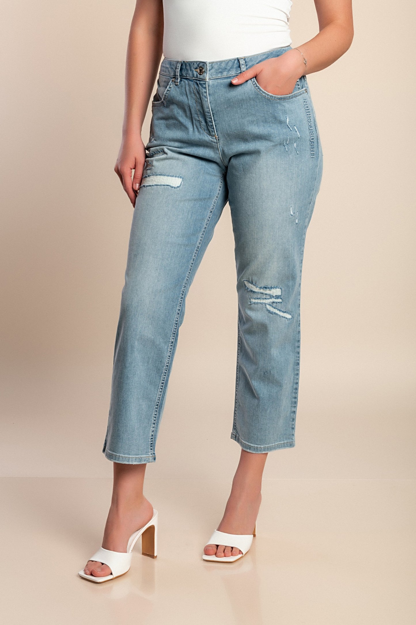 Jeans con spacchi, azzurro chiaro