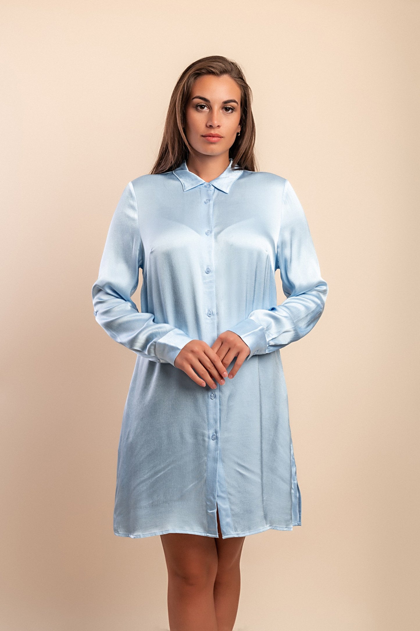 Vestito a cuore in raso effetto seta, azzurro chiaro