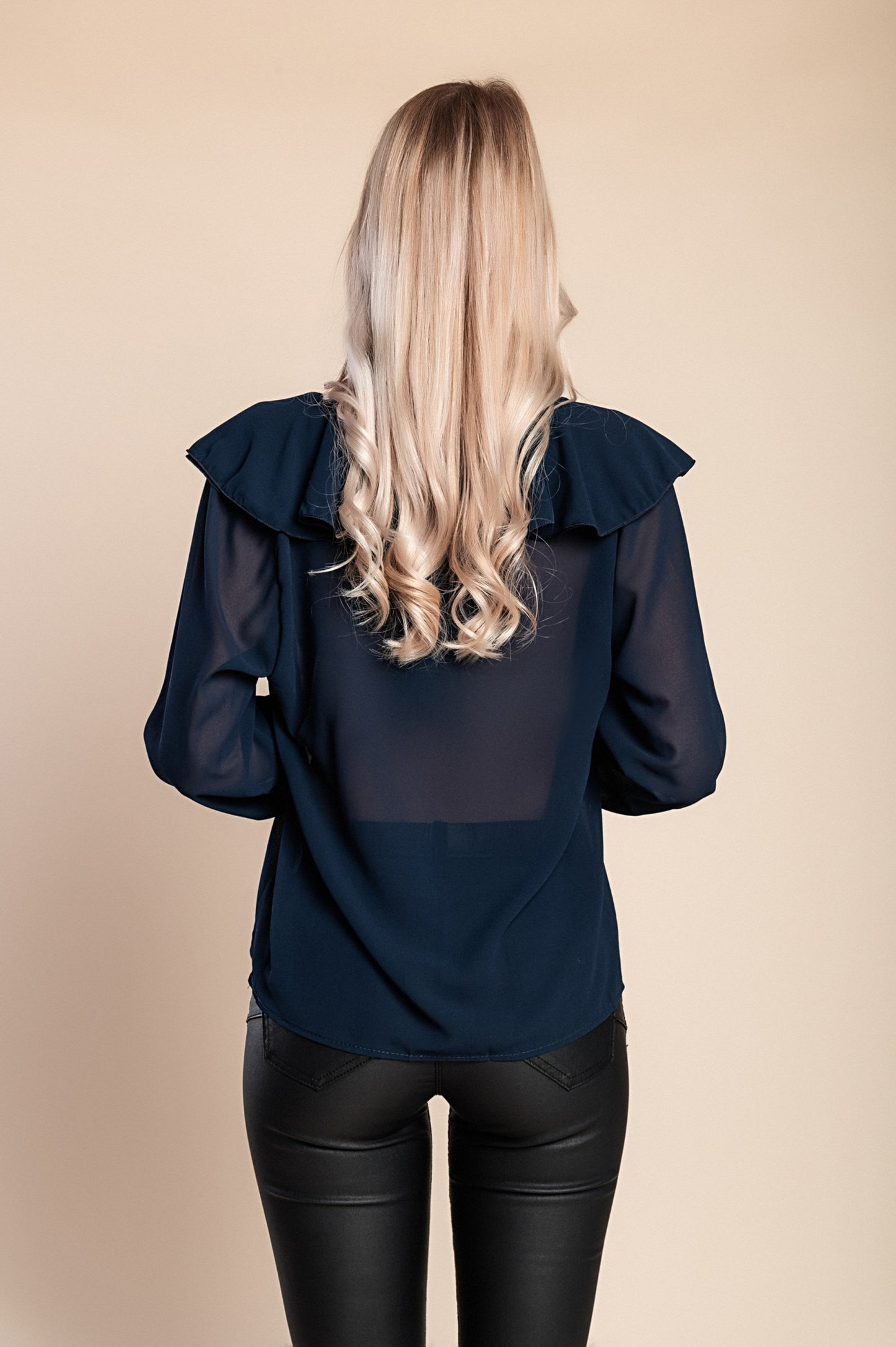 Blusa con balze Marely, blu scuro