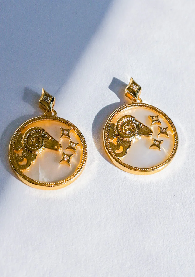 Orecchini rotondi, ARIETE, colore oro