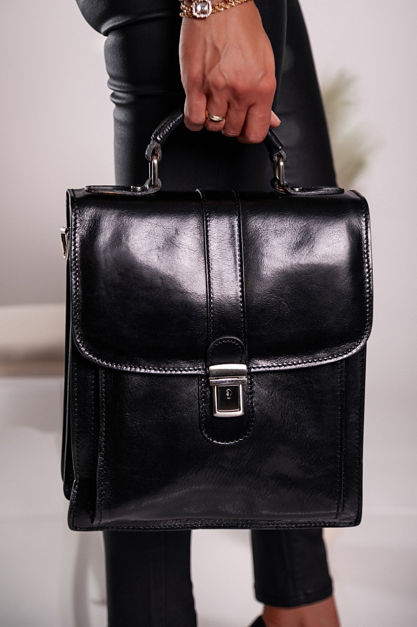 Borsa in pelle naturale Afrodita, marrone