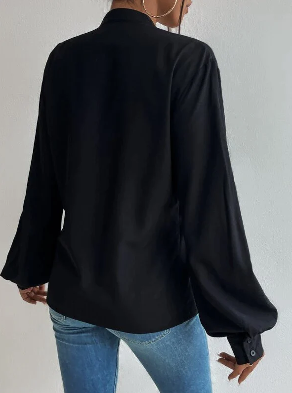 Camicia elegante scollo a V incrociato Belucca, nera