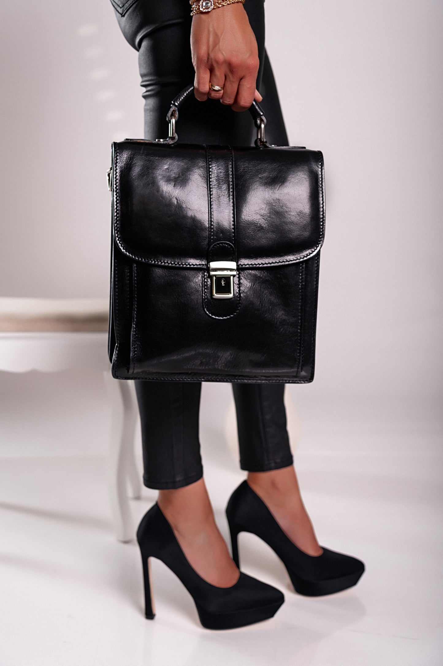 Borsa in pelle naturale Afrodita, marrone