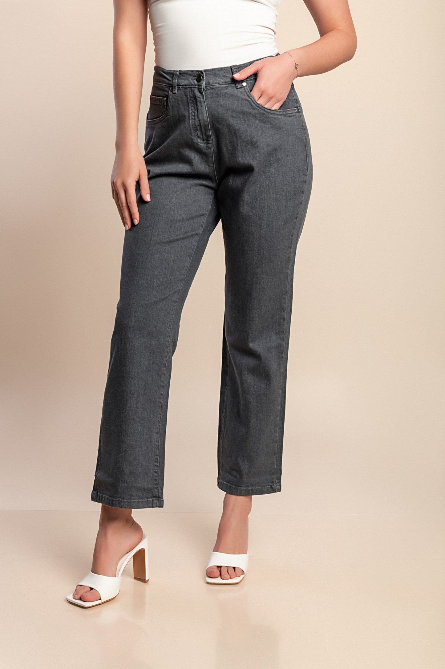 Jeans, grigi