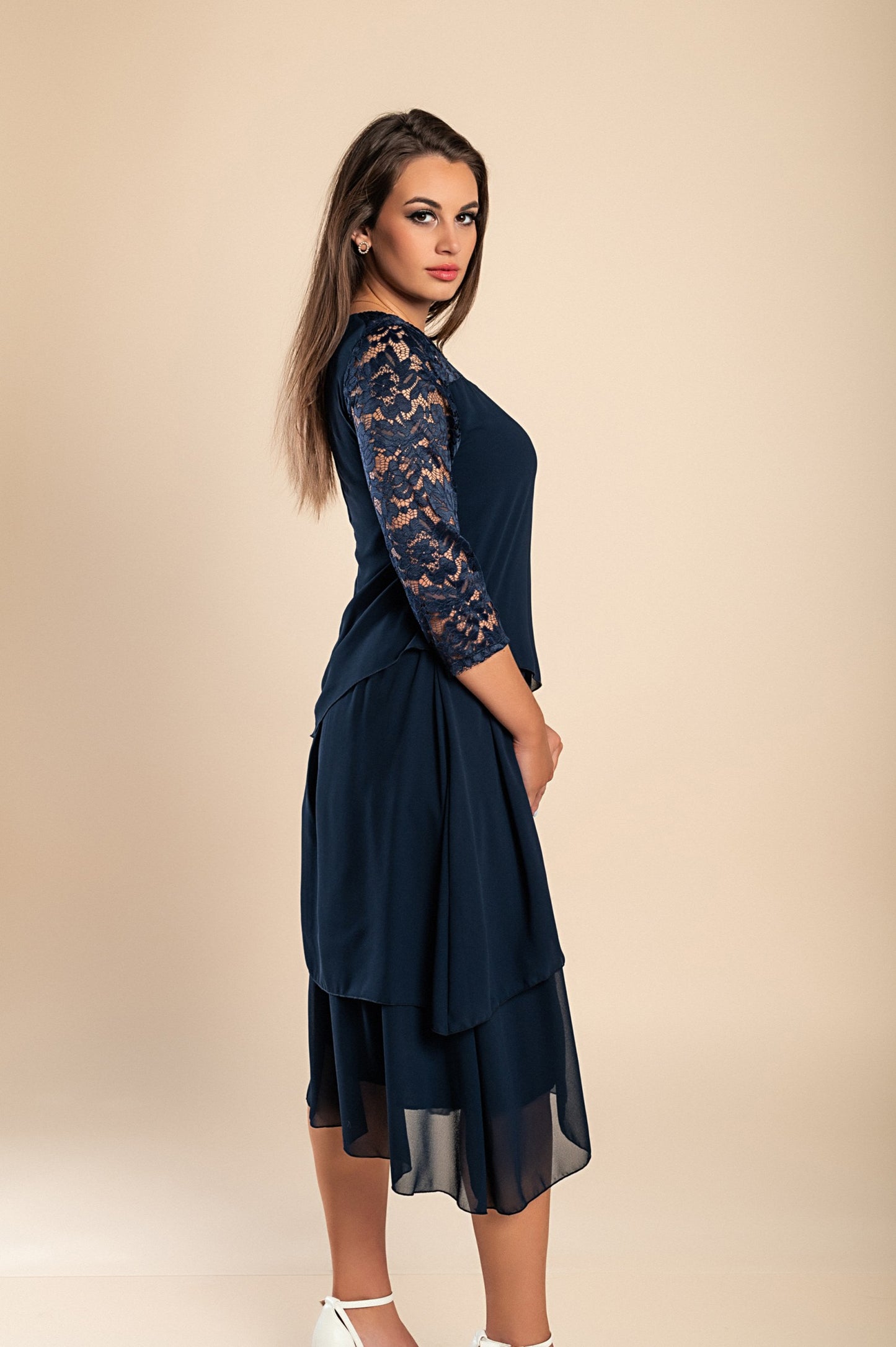 Abito elegante con pizzo, blu scuro