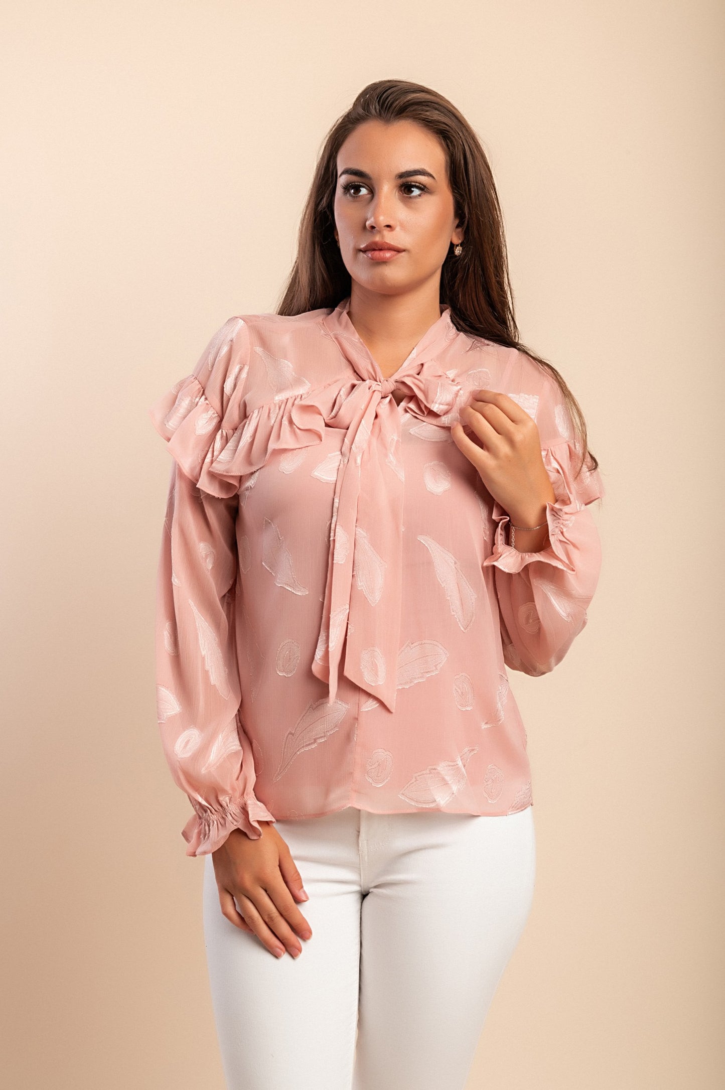 Blusa con volant, rosa chiaro