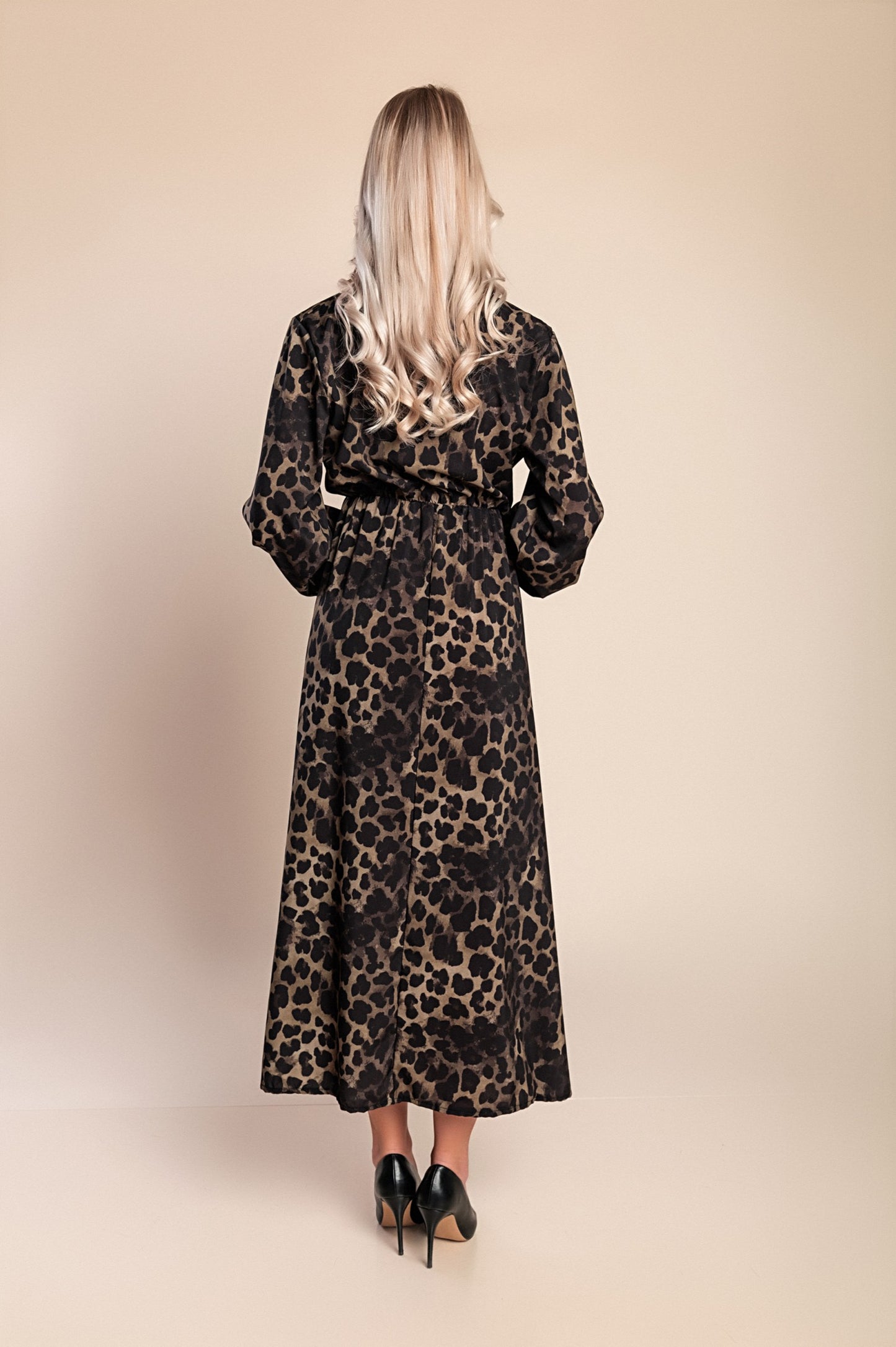 Abito lungo con stampa leopardata, beige