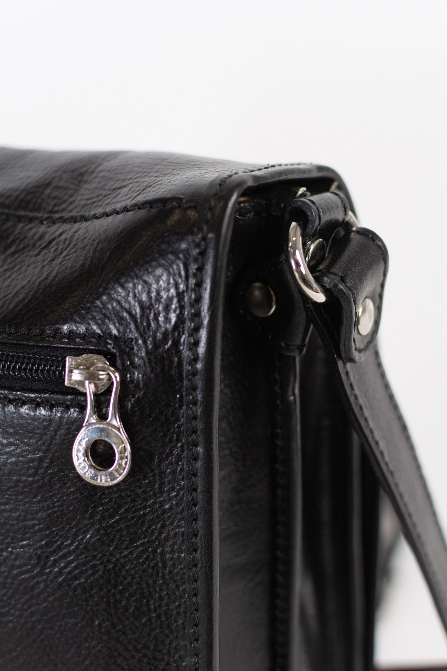 Borsa in vera pelle Silba, nera