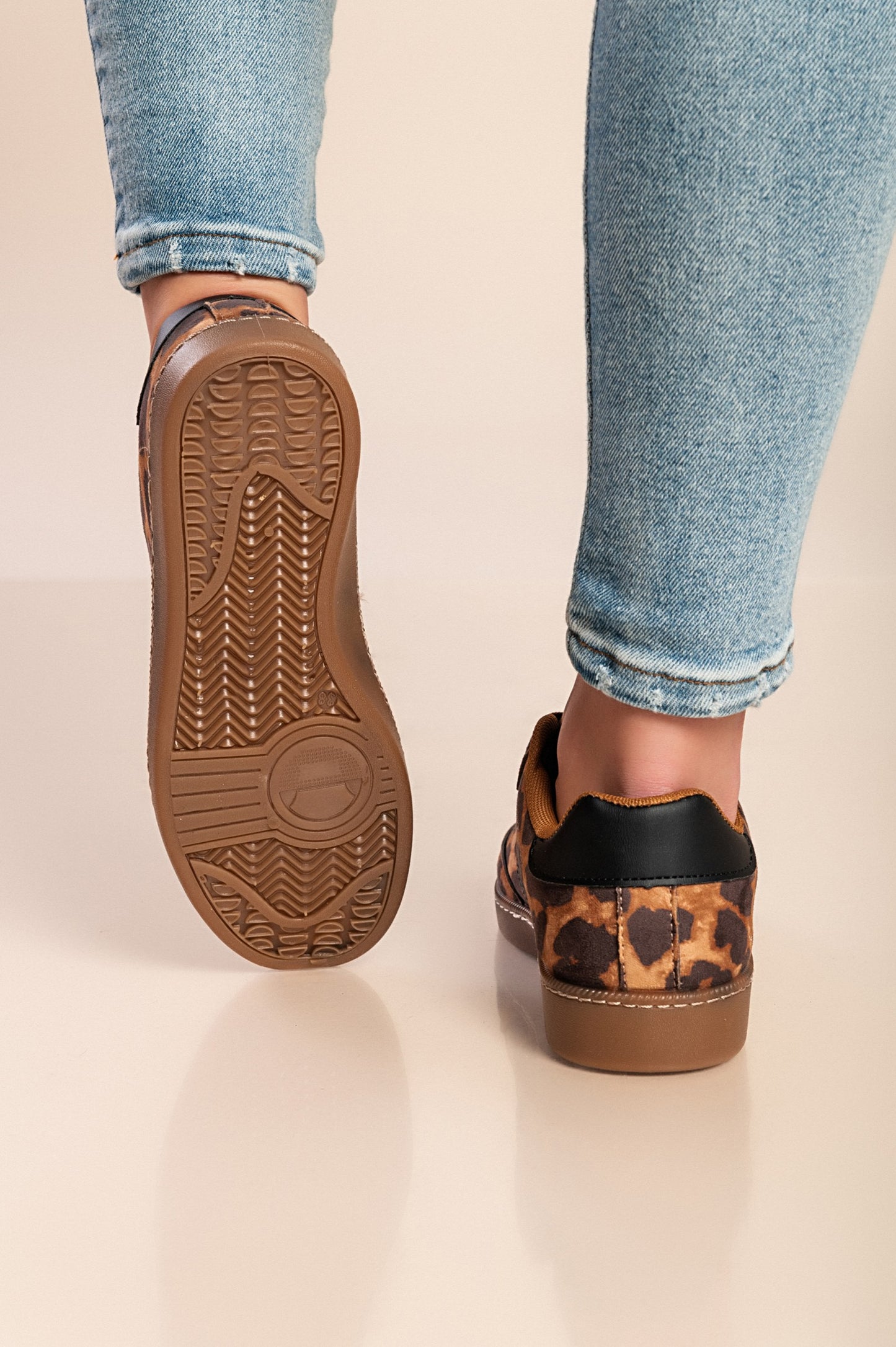 Sneakers alla moda, leopardate