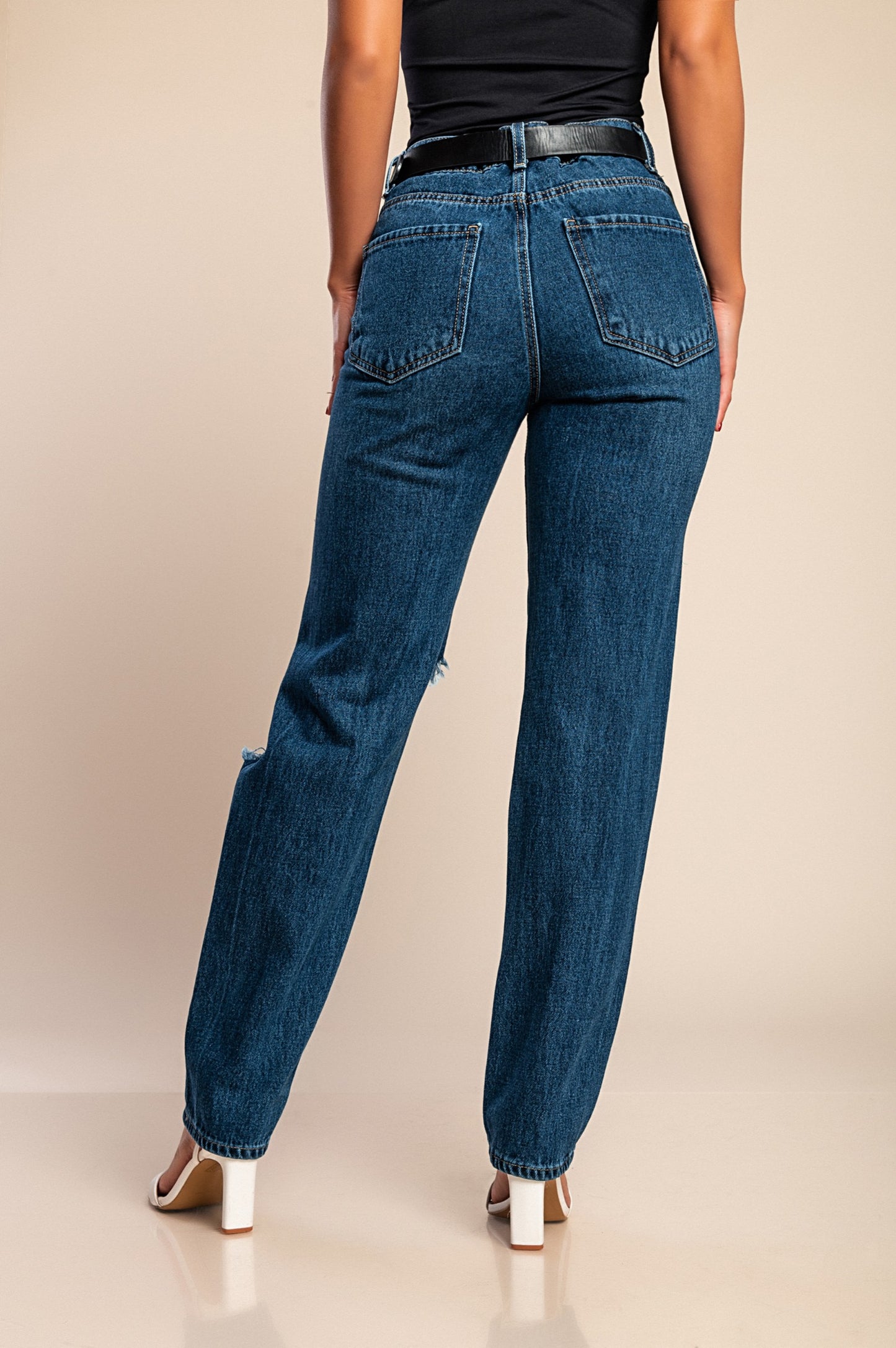 Jeans con dettagli strappati, blu
