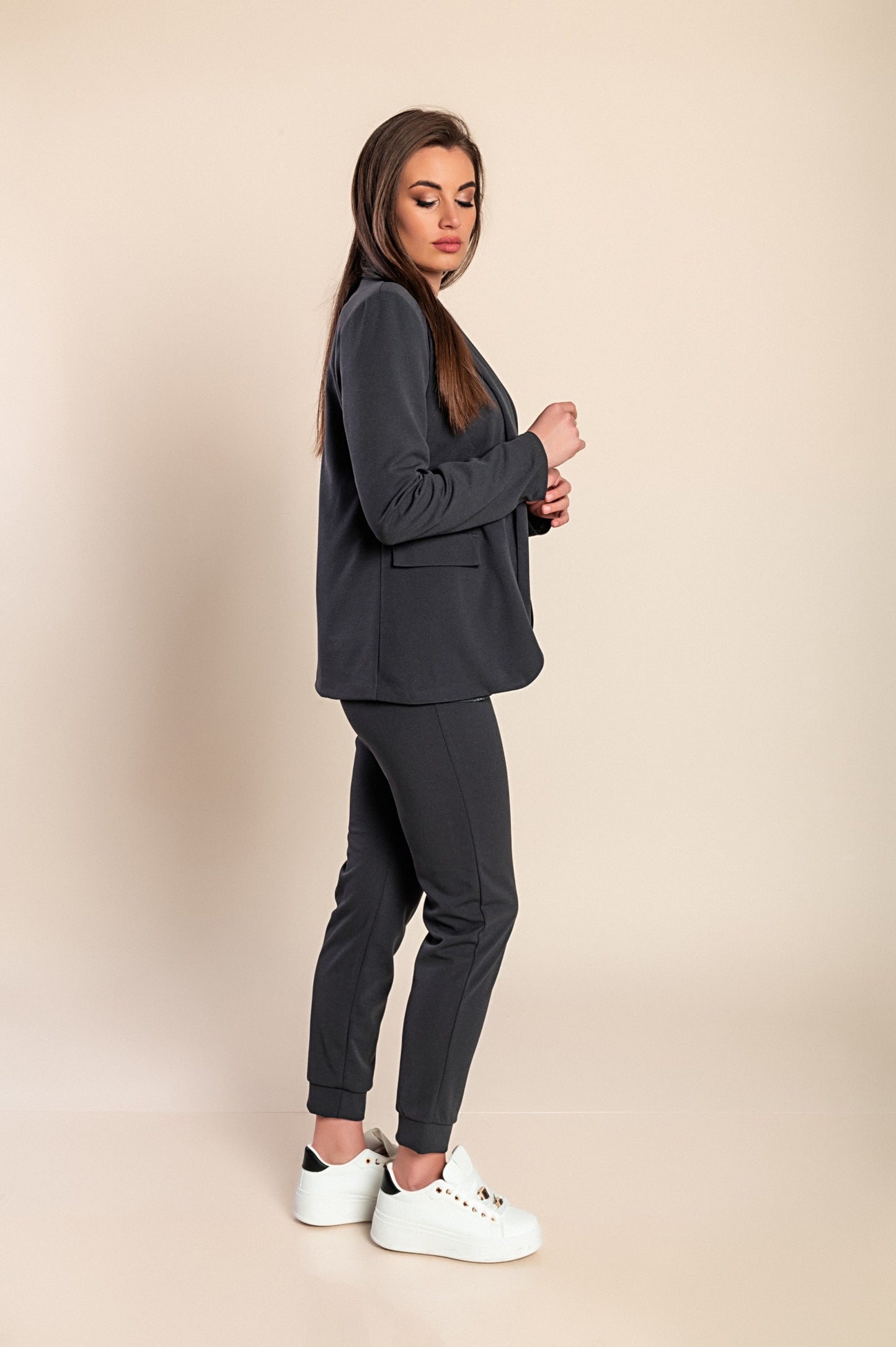 Completo di pantaloni e blazer elegante senza lettere Estrena, nero-nero