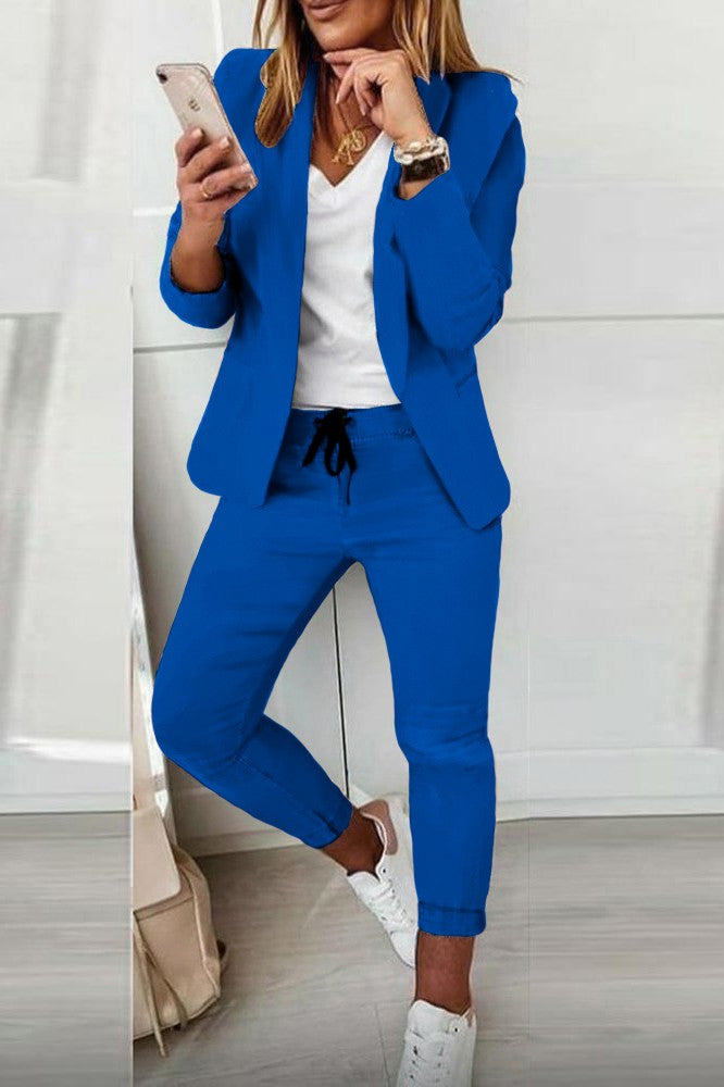 Completo di pantaloni e blazer elegante senza lettere Estrena, nero-nero
