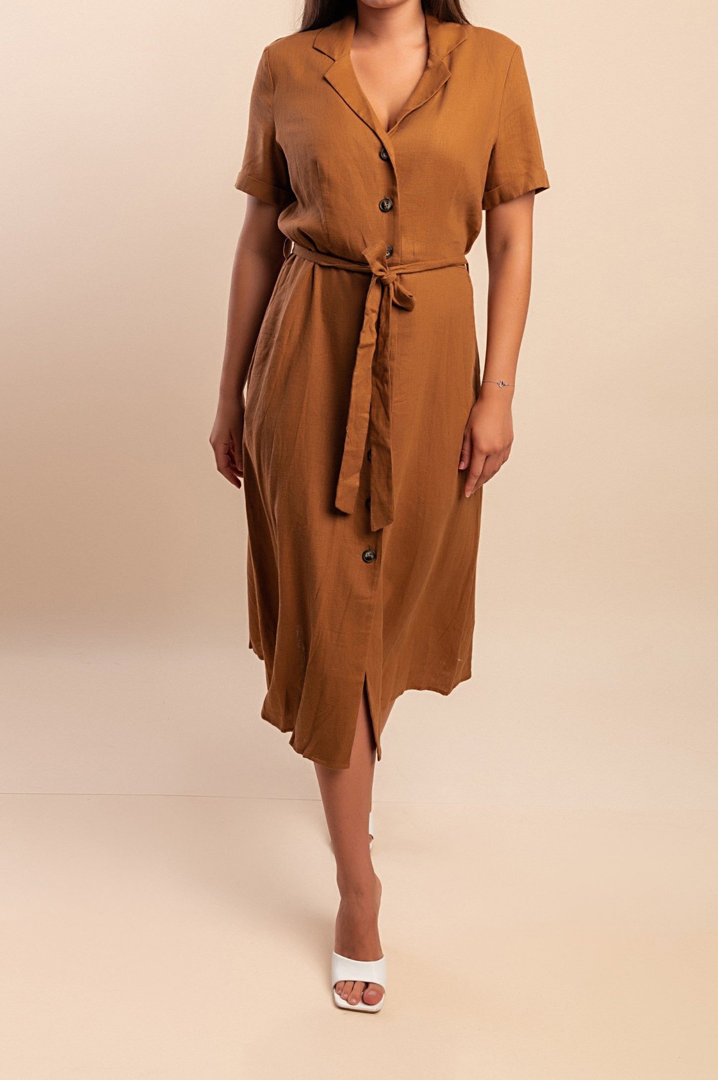 Abito midi con cintura, marrone