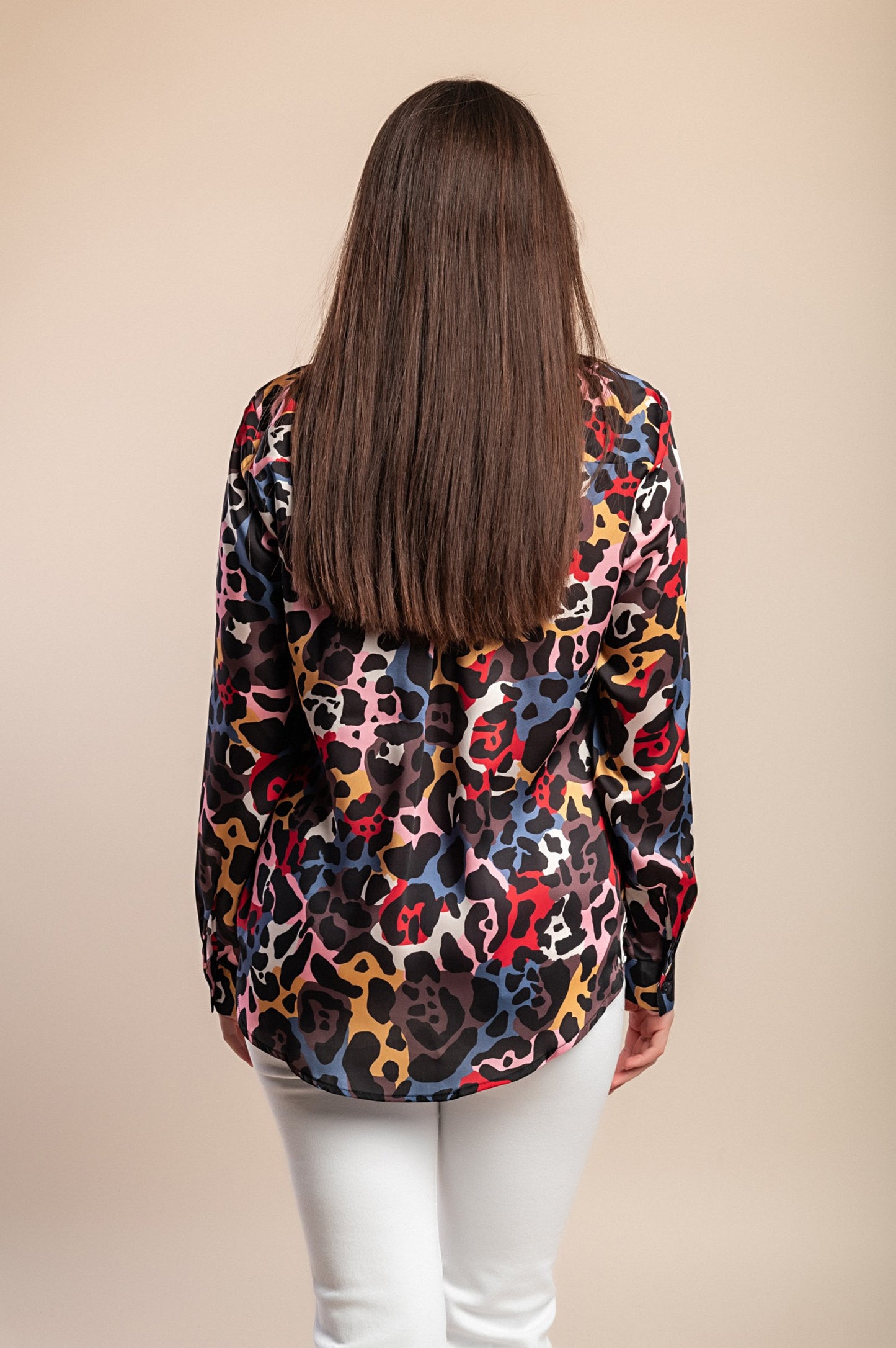 Top con stampa leopardata taglie forti, nero