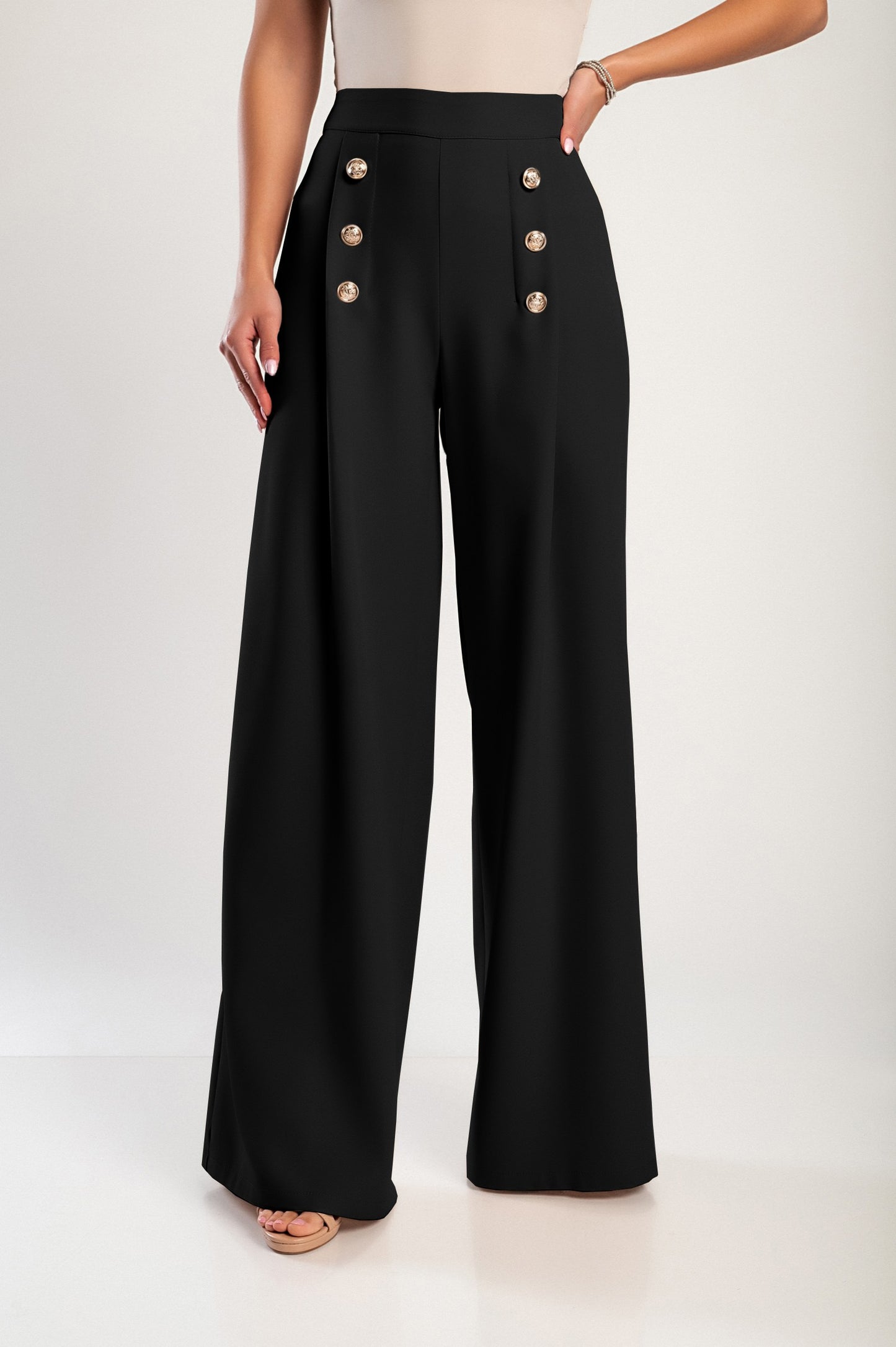 Elegante abito lungo con bottoni, beige