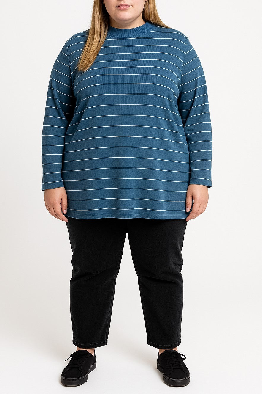 Top a righe blu taglie forti