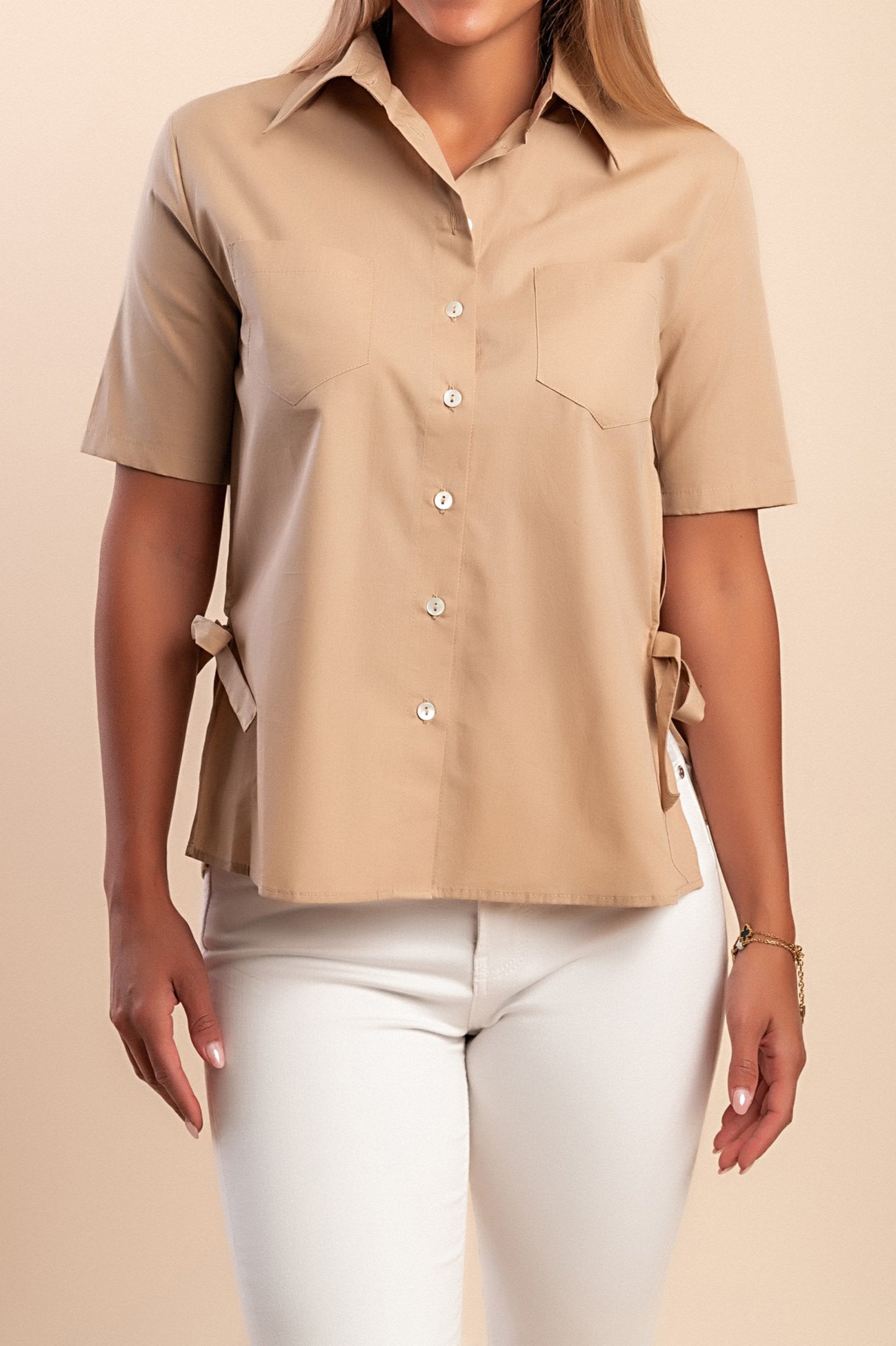 Camicia in cotone a maniche corte, beige
