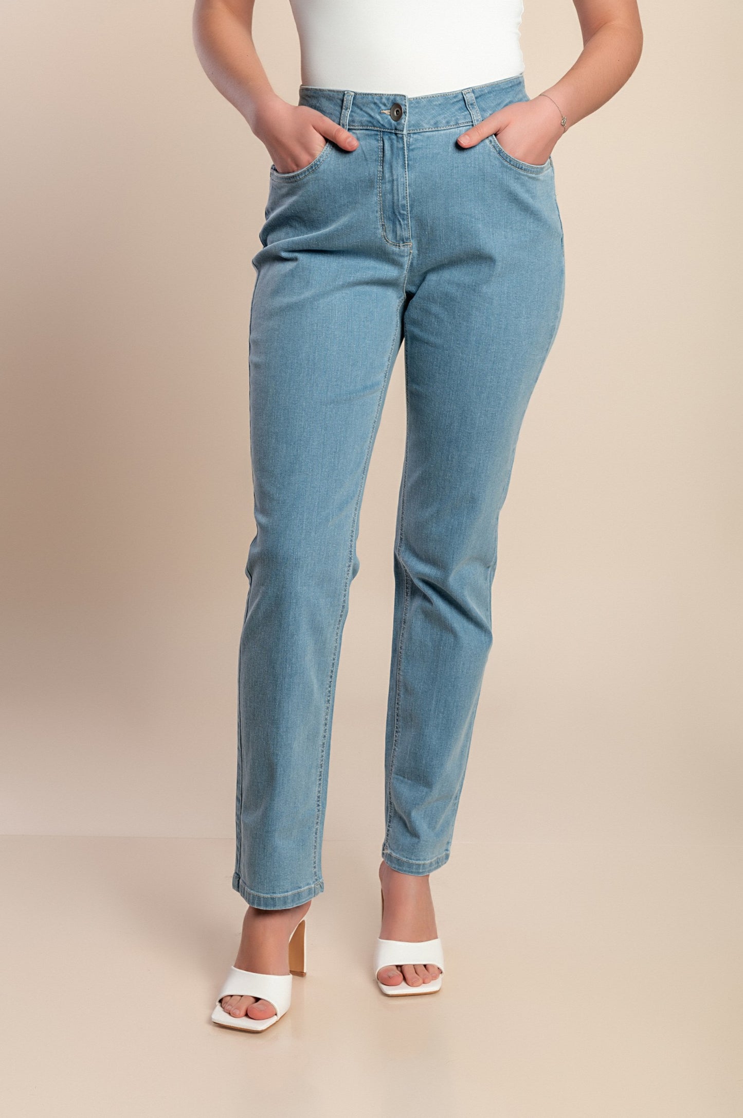 Jeans taglie forti, azzurro chiaro