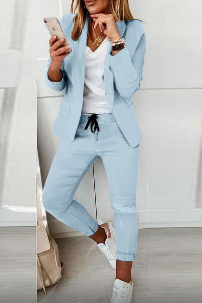 Completo di pantaloni e blazer elegante senza lettere Estrena, nero-nero
