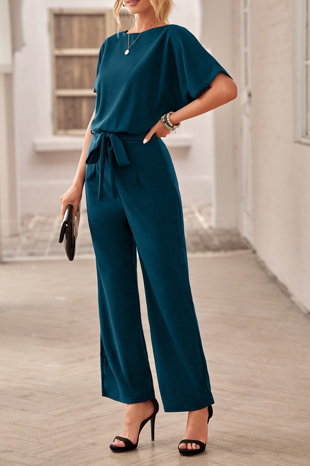 Tuta fashion con pantaloni lunghi ampi e maniche corte Nelia, albicocca