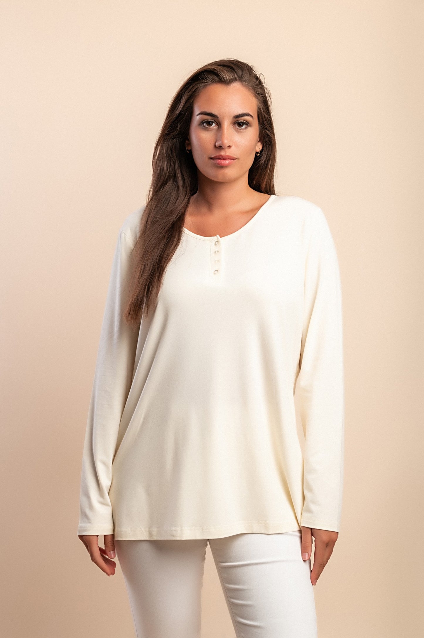 Top in cotone con scollo rotondo, crema