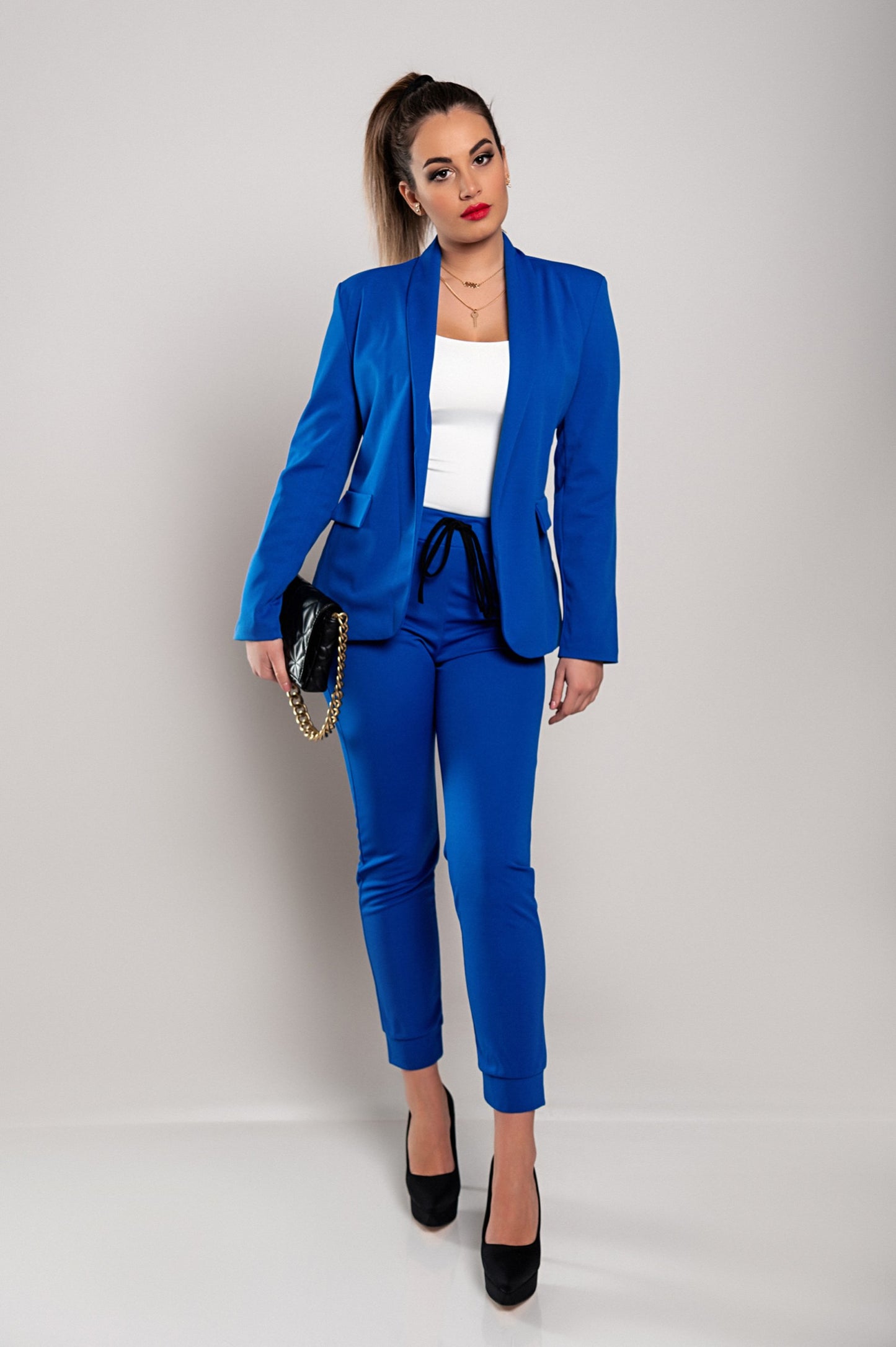 Completo di pantaloni e blazer elegante senza lettere Estrena, nero-nero