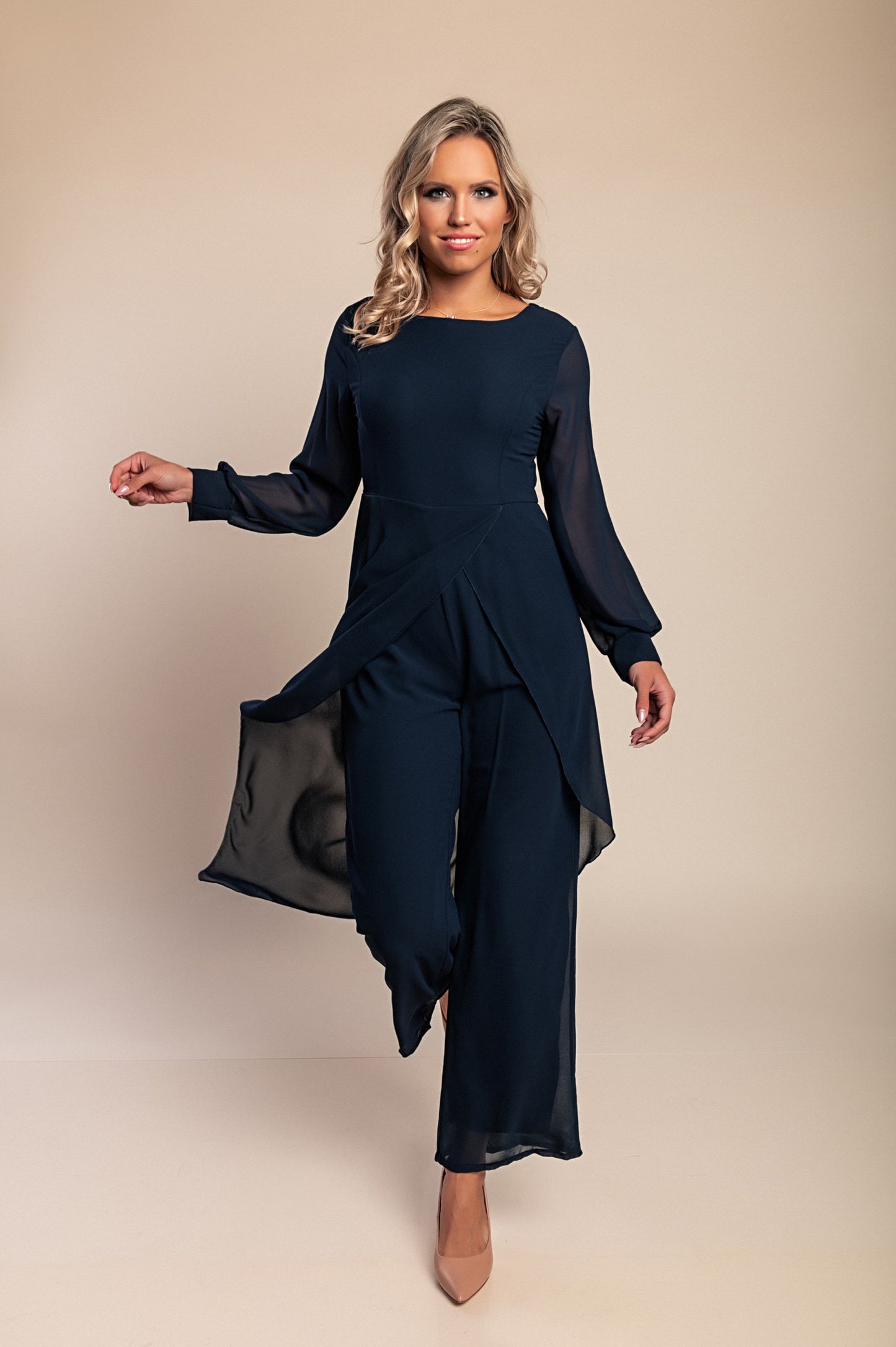 Tuta elegante, blu scuro