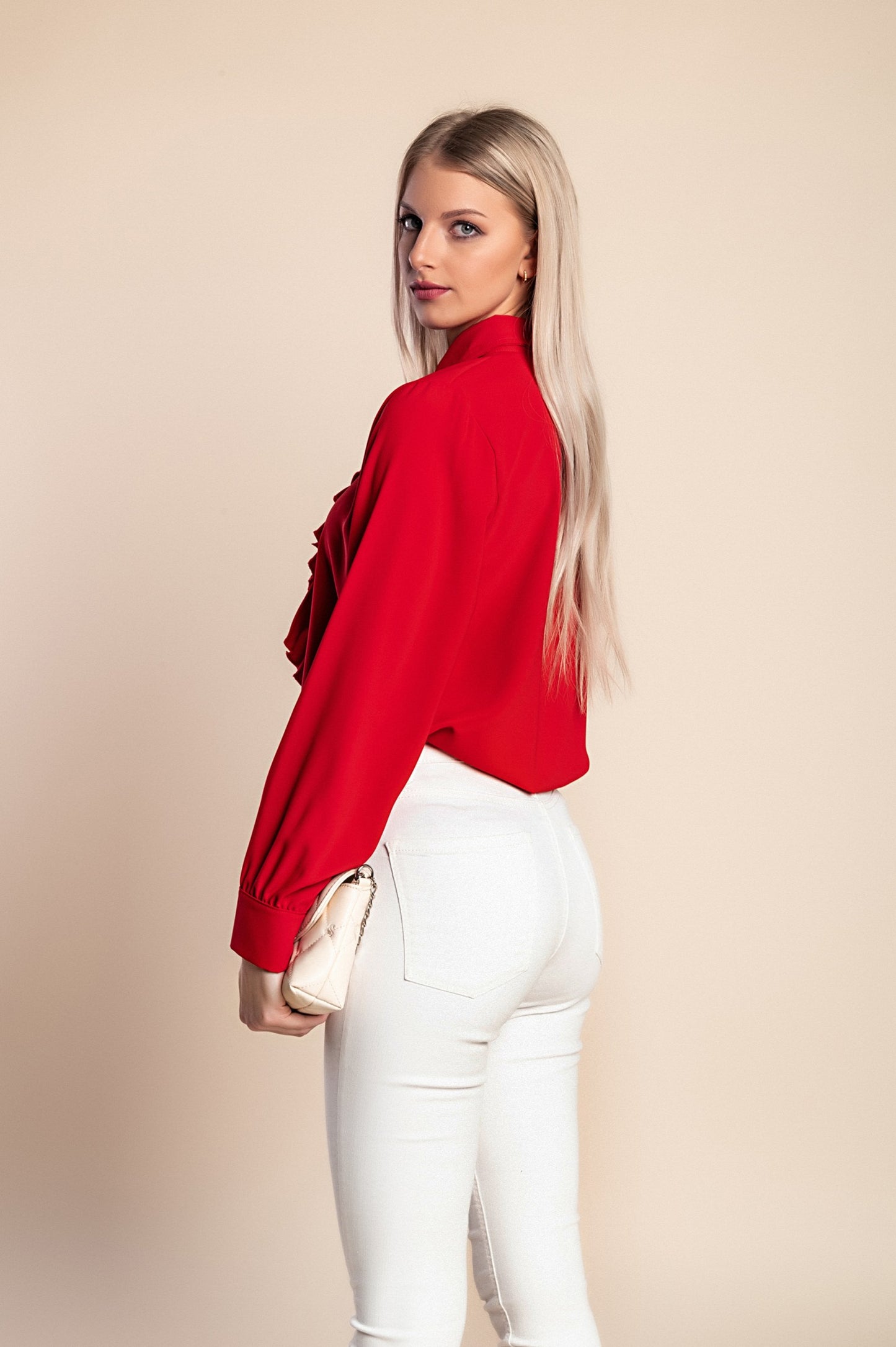 Camicia elegante con volant, bianca