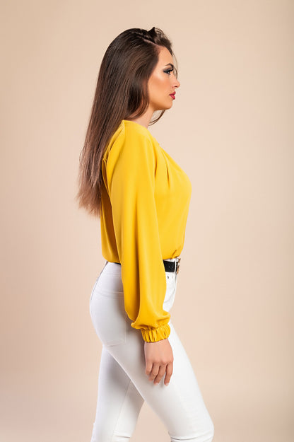 Camicia elegante con scollo rotondo, bianca