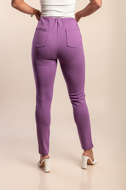 Pantaloni con bottoni decorativi, viola