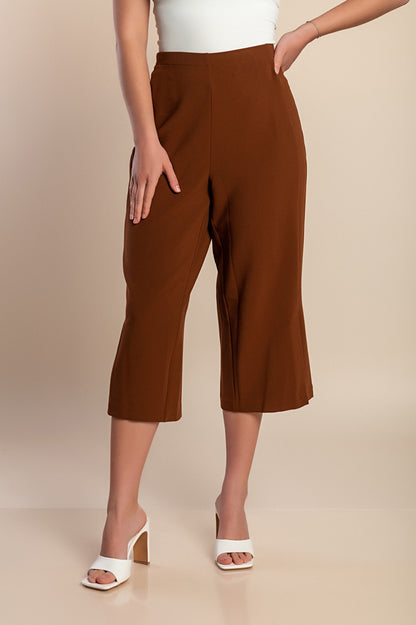 Pantaloni capri taglie forti, marroni