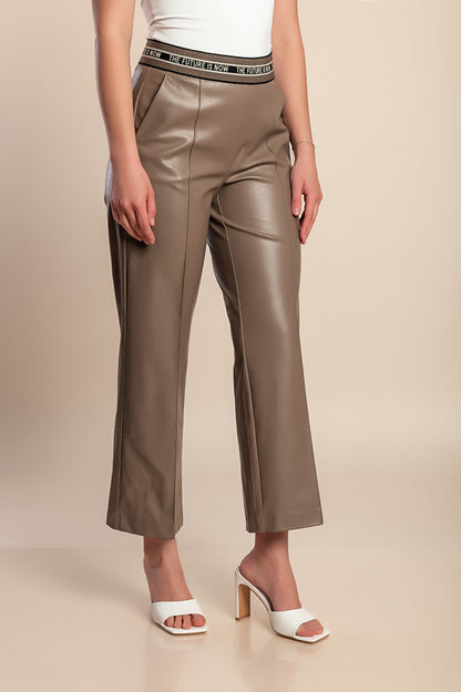Pantaloni in pelle taglia 7/8, beige