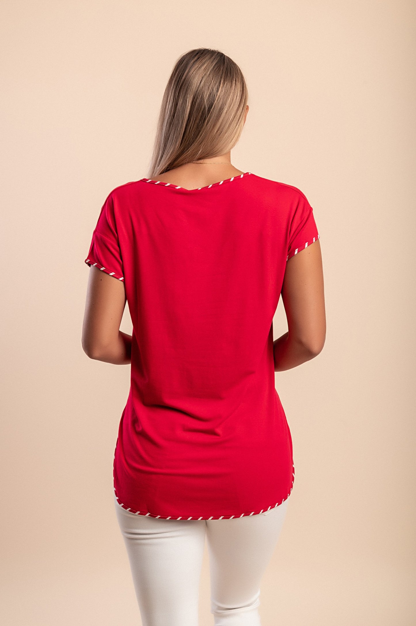 T-shirt in viscosa con scollo a "V", rossa