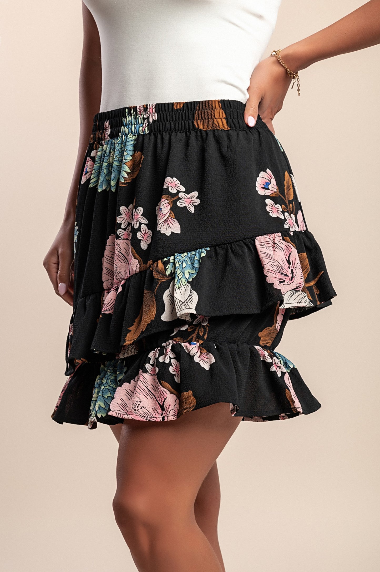 Minigonna con stampa floreale, nera