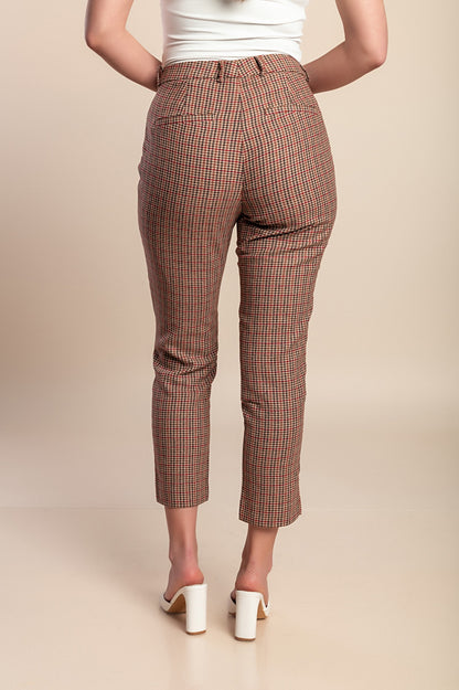 Pantaloni taglie forti 7/8 con stampa a quadri, marrone-rosso