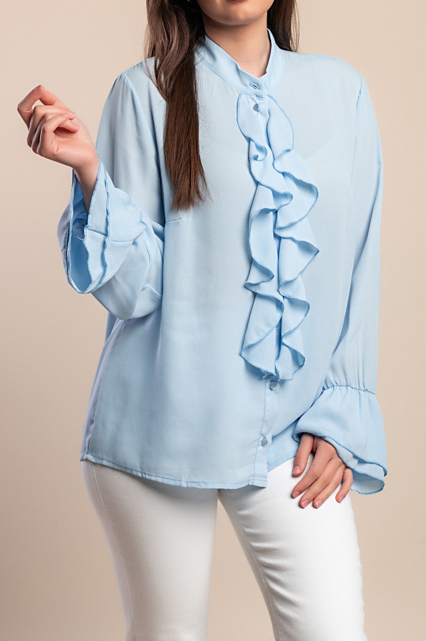 Camicetta taglie forti con volant, azzurra